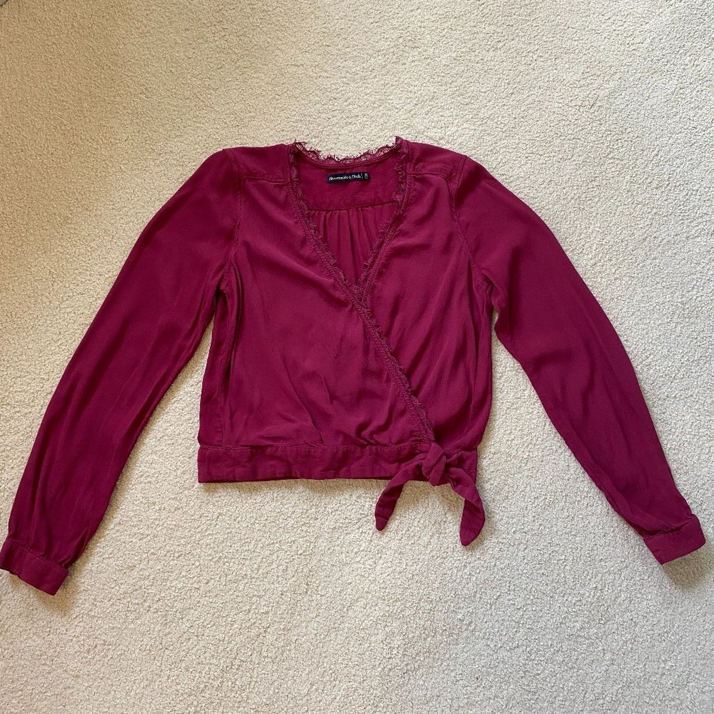 Abercrombie & Fitch Tie Front Blouse